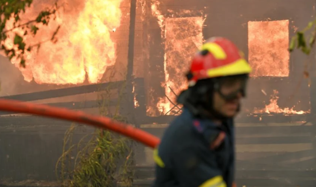 Φωτιά στο Κρανίδι Αργολίδας: Μήνυμα από 112 έλαβαν οι κάτοικοι στην περιοχή Δάρδιζα