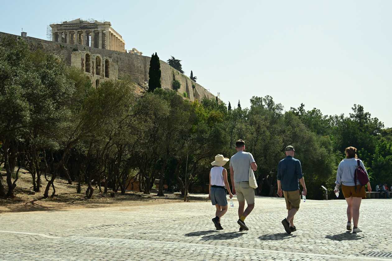 Δήμος Αθηναίων: Έκτακτα μέτρα λόγω υψηλών θερμοκρασιών