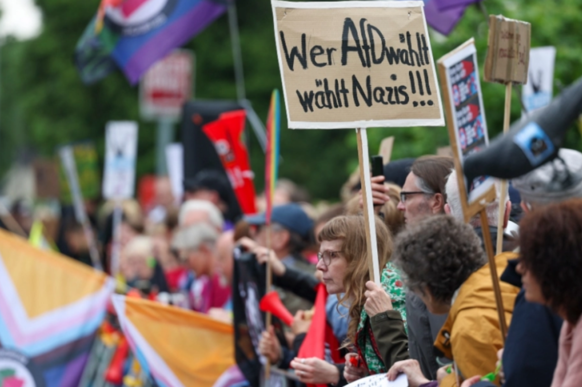 Γερμανία: Μεγάλη διαδήλωση κατά της ακροδεξιάς στο Έσεν
