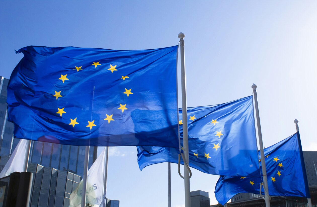 ΕΕ: Ένα βήμα πιο κοντά στην ένταξη για Ουκρανία και Μολδαβία