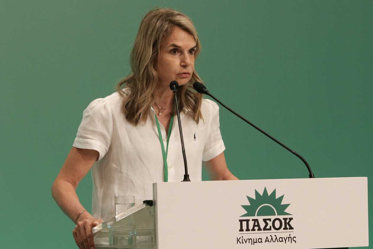 ΠΑΣΟΚ: Υποψήφια πρόεδρος και η Μιλένα Αποστολάκη